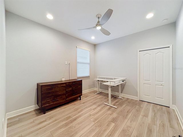 1930 DEEP CREEK DRIVE, Lakeland, FL 33810