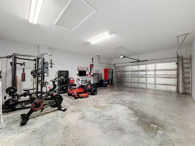 1930 DEEP CREEK DRIVE, Lakeland, FL 33810