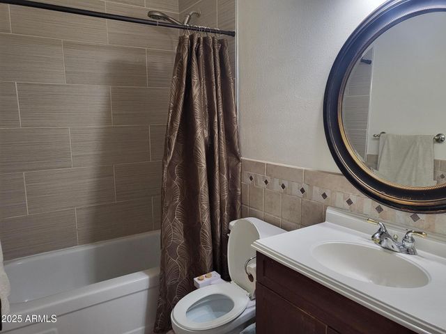 815 N HAYDEN Road A204, Scottsdale, AZ 85257