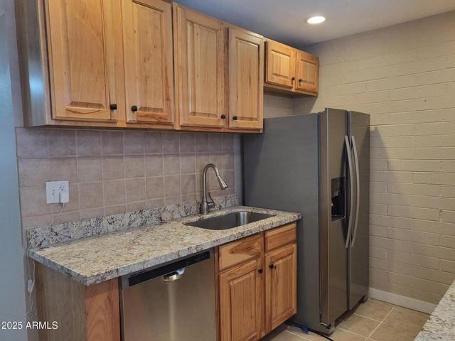 815 N HAYDEN Road A204, Scottsdale, AZ 85257