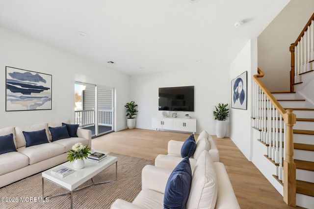 12 Remington Court 1000, Farmingdale, NJ 07727