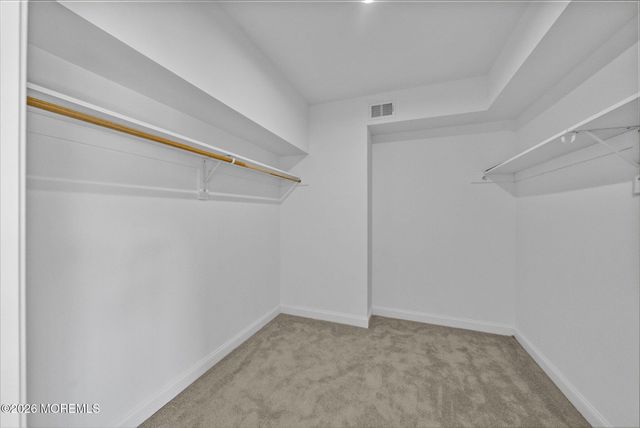 12 Remington Court 1000, Farmingdale, NJ 07727