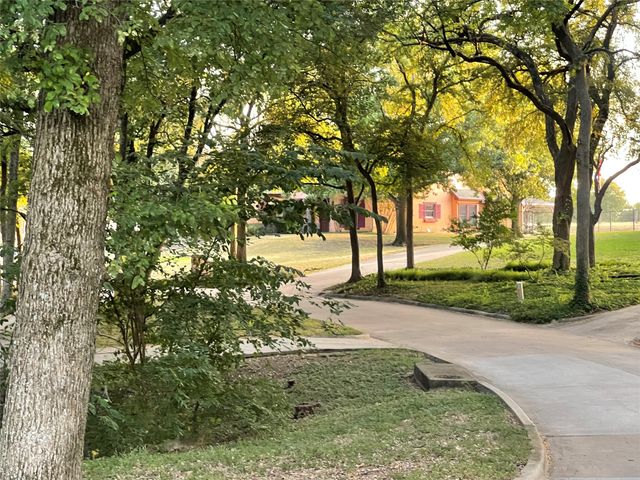 203 Covey Lane, Mckinney, TX 75071