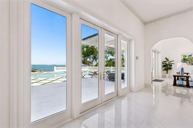 1516 BAYSHORE BOULEVARD, Dunedin, FL 34698