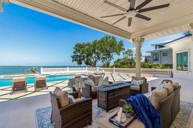 1516 BAYSHORE BOULEVARD, Dunedin, FL 34698
