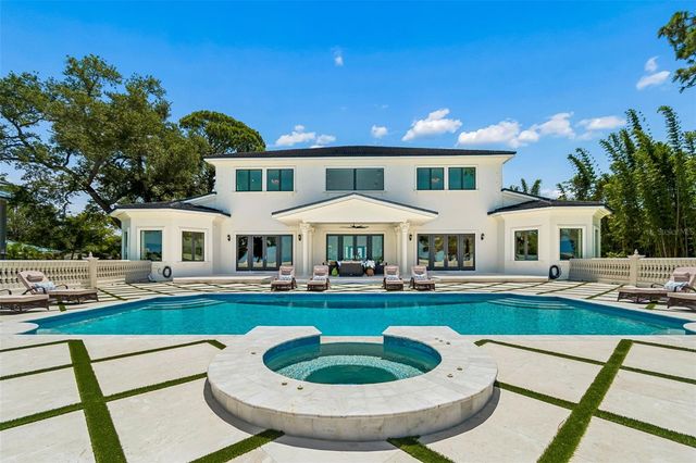 1516 BAYSHORE BOULEVARD, Dunedin, FL 34698