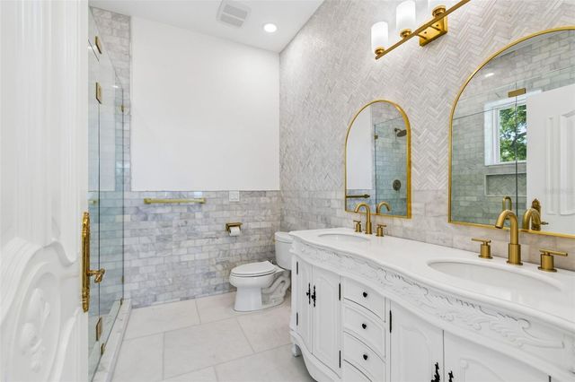 1516 BAYSHORE BOULEVARD, Dunedin, FL 34698
