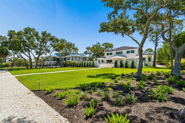 1516 BAYSHORE BOULEVARD, Dunedin, FL 34698