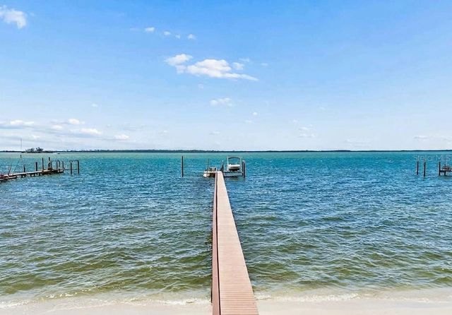 1516 BAYSHORE BOULEVARD, Dunedin, FL 34698