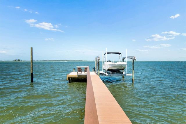 1516 BAYSHORE BOULEVARD, Dunedin, FL 34698