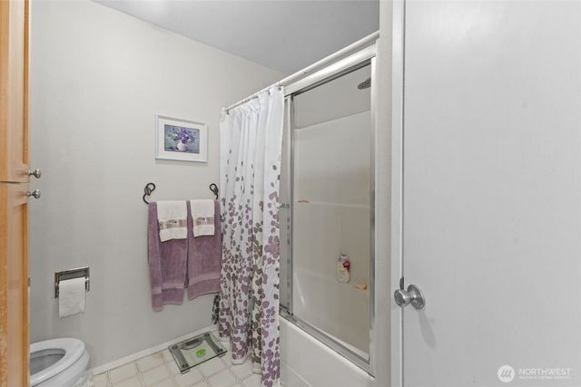 14209 14211 107th Avenue Ct E, Puyallup, WA 98374