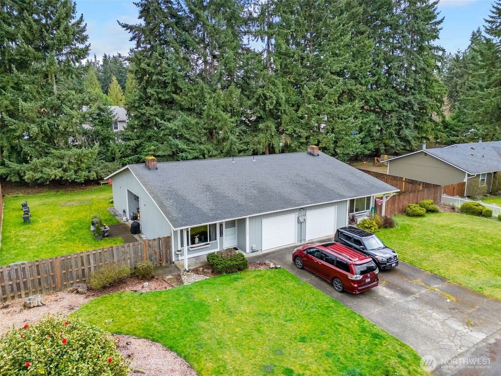 14209 14211 107th Avenue Ct E, Puyallup, WA 98374