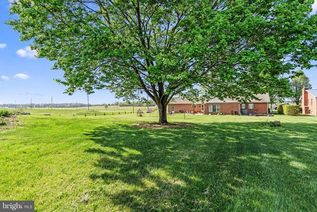 4243 HAMMONDS MILL RD, Hedgesville, WV 25427