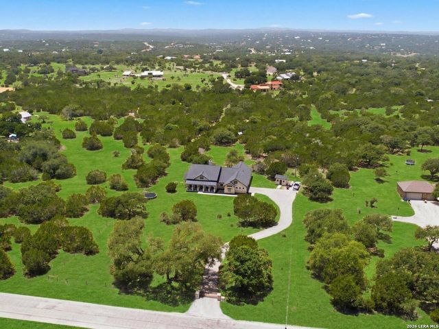 125 White Oak Trl, Boerne, TX 78006