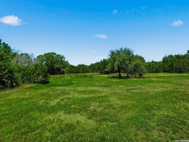 125 White Oak Trl, Boerne, TX 78006