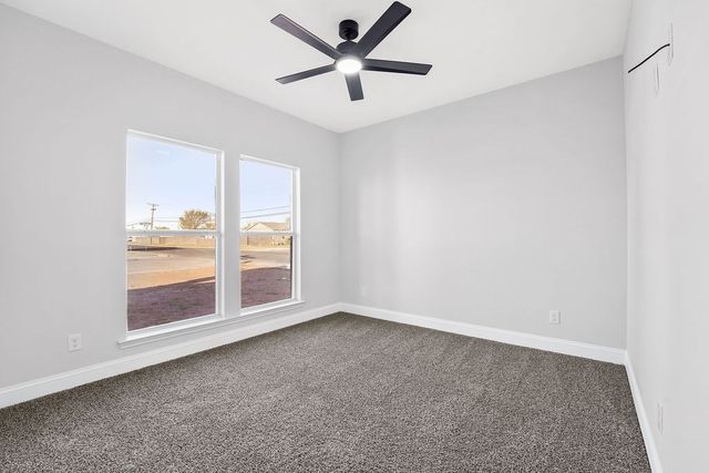 601 S Carver, Midland, TX 79701