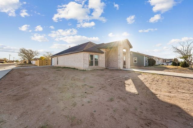 601 S Carver, Midland, TX 79701