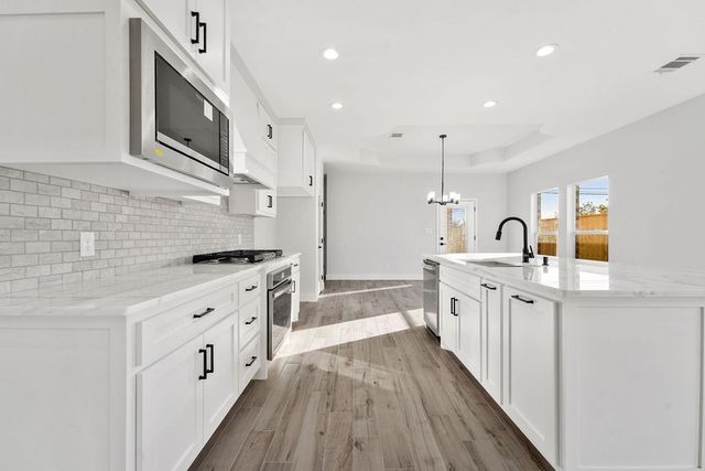 601 S Carver, Midland, TX 79701