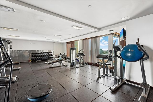 335 S Biscayne Boulevard 2609, Miami, FL 33131