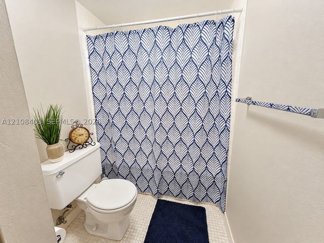 1801 NW 75th Ave 306, Plantation, FL 33313