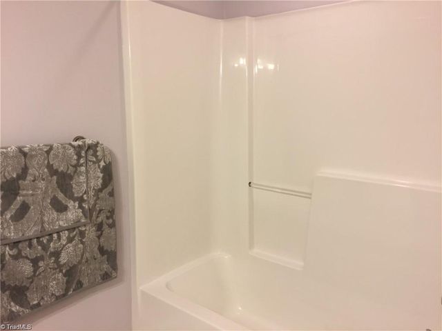 4742 Tatton Park Circle, Winston-salem, NC 27103