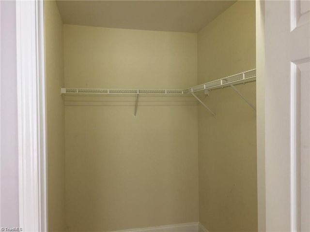 4742 Tatton Park Circle, Winston-salem, NC 27103