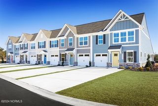 2081 Parow Lane C, Calabash, NC 28467