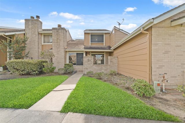 12111 Bob White Drive, Houston, TX 77035