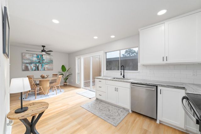 12111 Bob White Drive, Houston, TX 77035