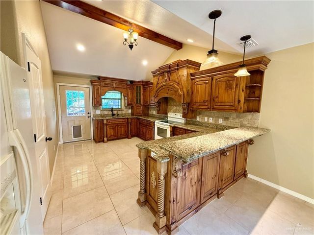 205 Miranda Lane, San Juan, TX 78589