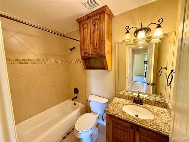 205 Miranda Lane, San Juan, TX 78589