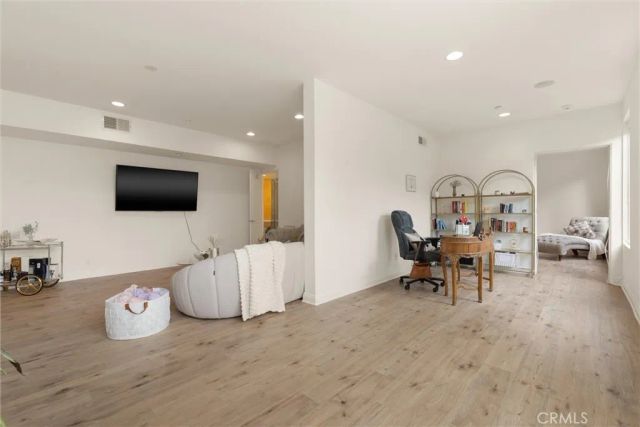 2127 Kress Street, Hollywood Hills, CA 90046