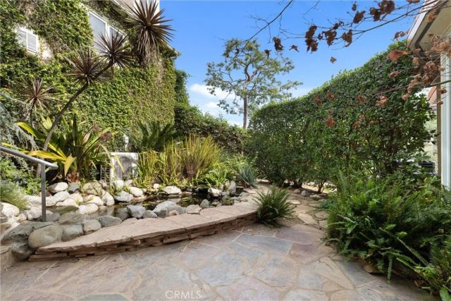 2127 Kress Street, Hollywood Hills, CA 90046