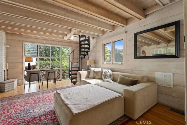 2127 Kress Street, Hollywood Hills, CA 90046