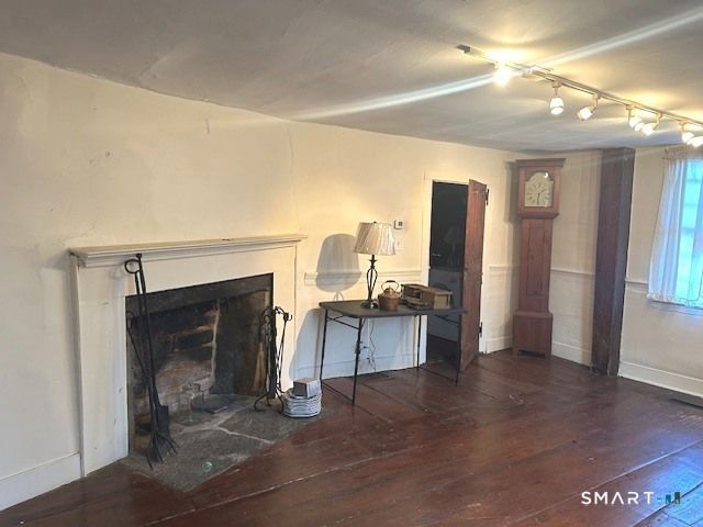 110 East Main Street, Clinton, CT 06413