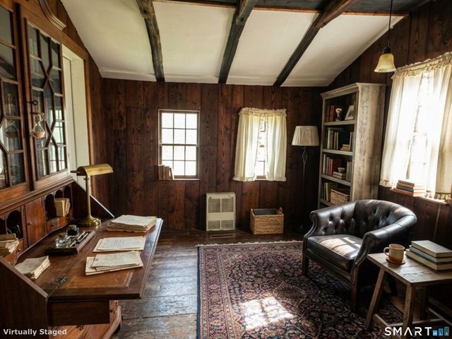 110 East Main Street, Clinton, CT 06413