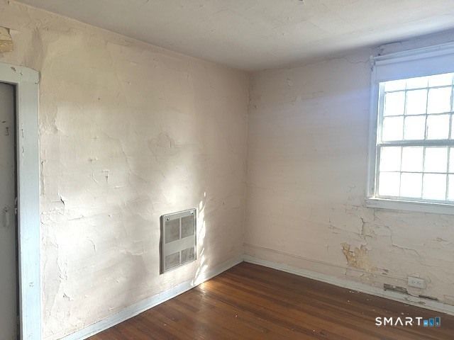 110 East Main Street, Clinton, CT 06413