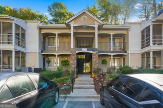 1015 Wingate Way, Atlanta, GA 30350
