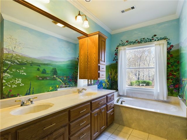 2966 Moffett Lane, Harrison, AR 72601