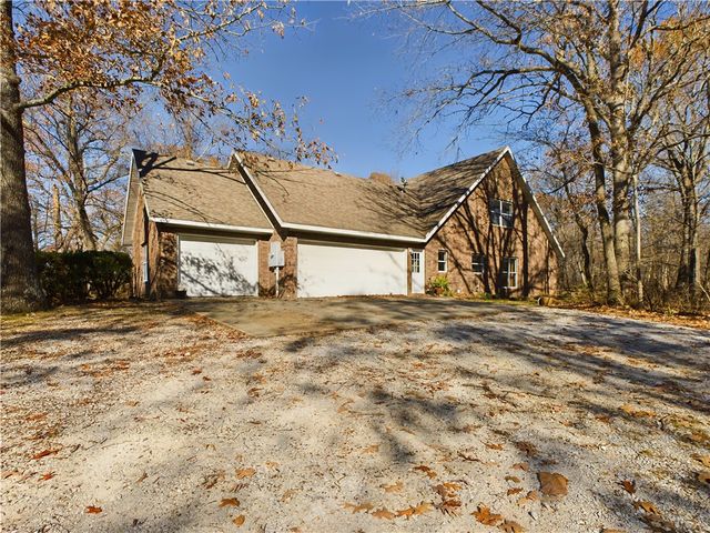 2966 Moffett Lane, Harrison, AR 72601