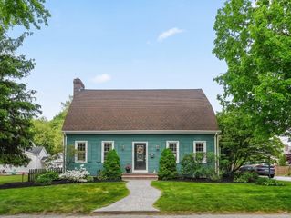 466 Oliver St, New Bedford, MA 02745