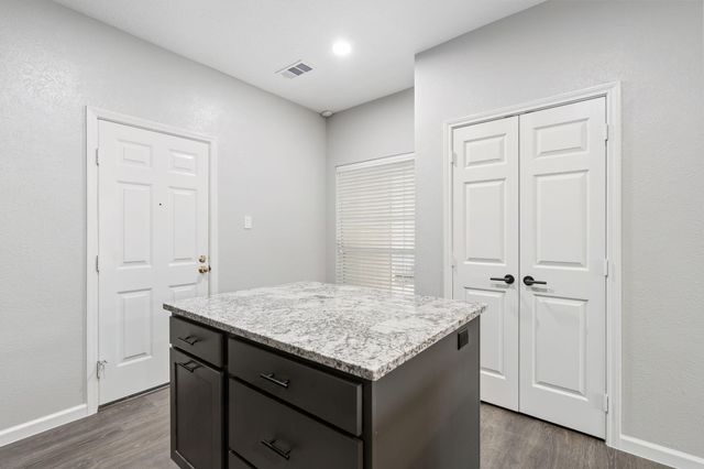 59 N Avonlea Circle, The Woodlands, TX 77382