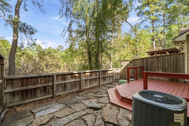 59 N Avonlea Circle, The Woodlands, TX 77382