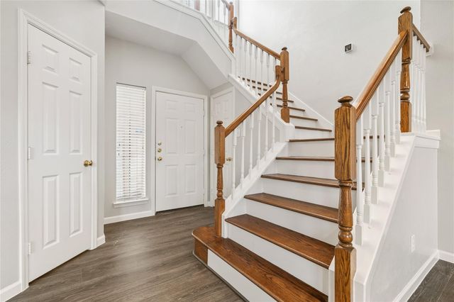 59 N Avonlea Circle, The Woodlands, TX 77382