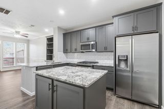 59 N Avonlea Circle, The Woodlands, TX 77382
