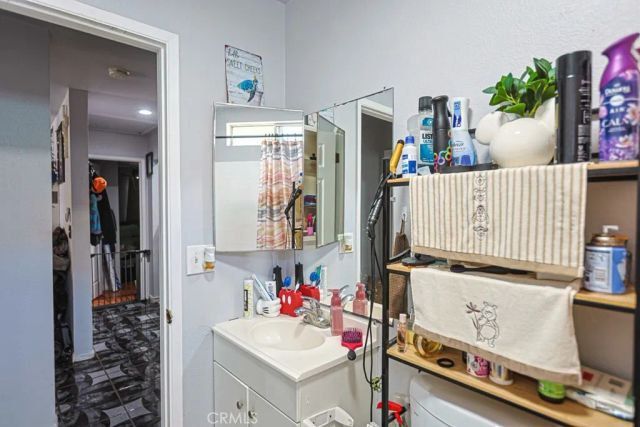 9307 Bandera, Los Angeles, CA 90002