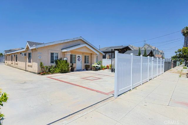 9307 Bandera, Los Angeles, CA 90002