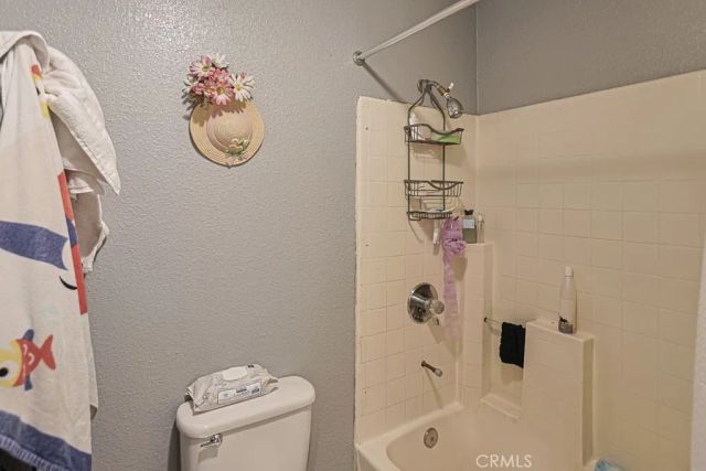 9307 Bandera, Los Angeles, CA 90002