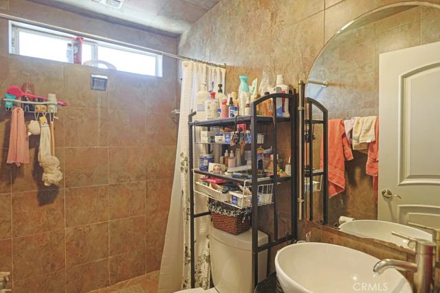 9307 Bandera, Los Angeles, CA 90002