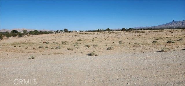 10355 Jingal, Lucerne Valley, CA 92356